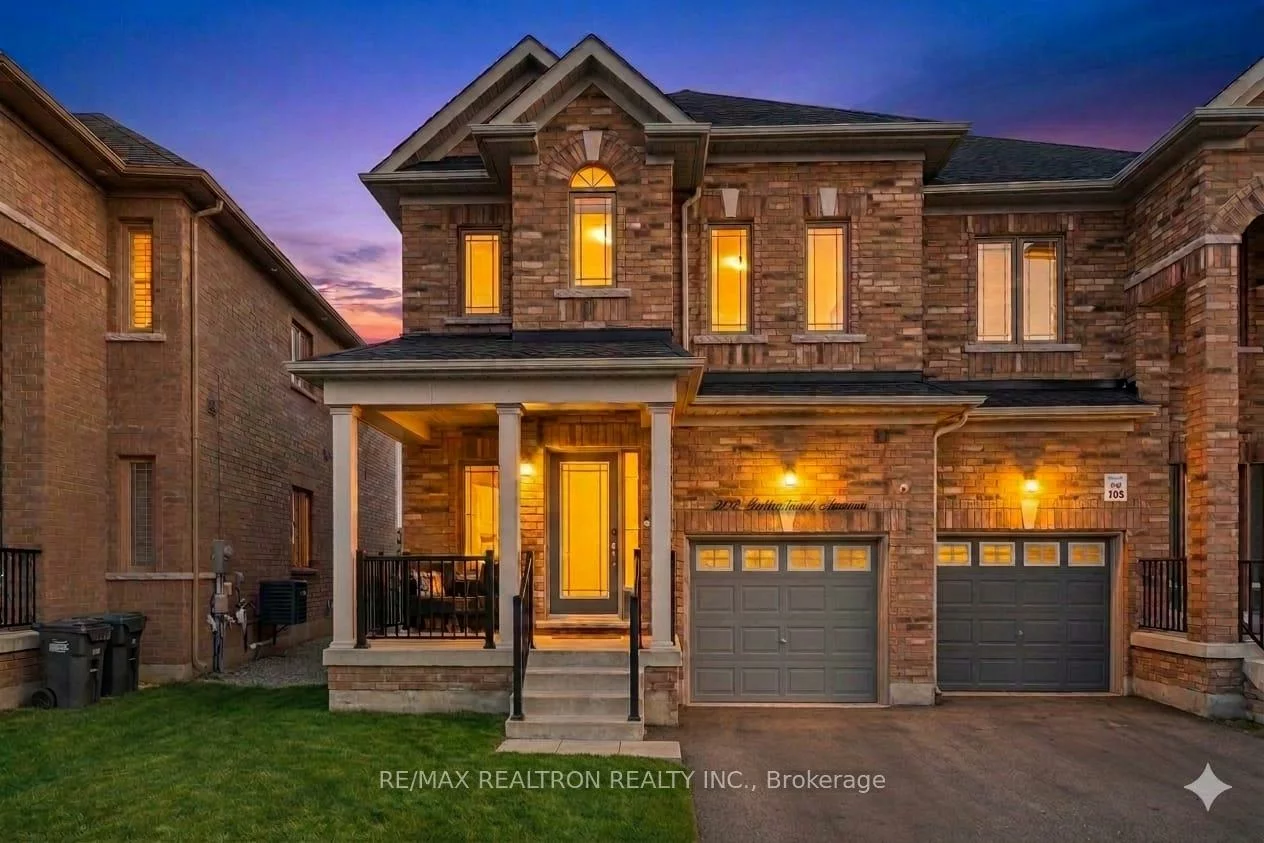 202, Sutherland, Bradford, Bradford West Gwillimbury