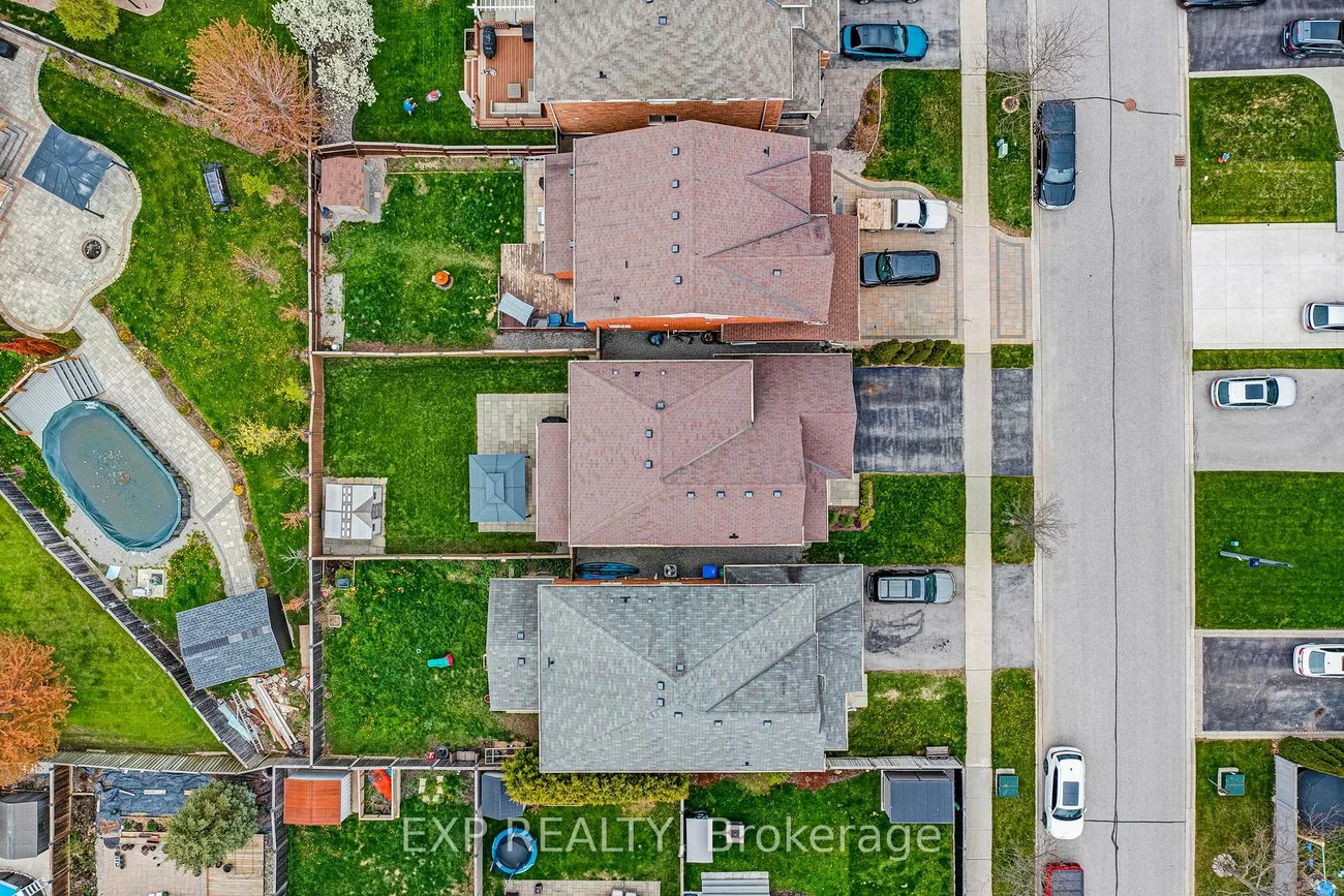 14, Eldridge, Bradford, Bradford West Gwillimbury