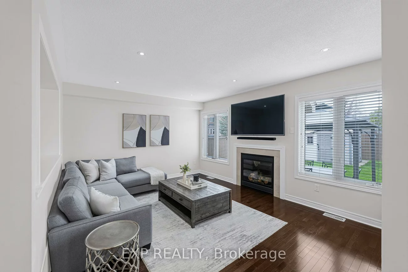 14, Eldridge, Bradford, Bradford West Gwillimbury