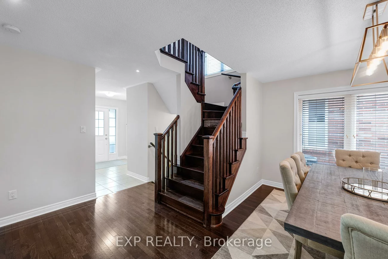 14, Eldridge, Bradford, Bradford West Gwillimbury