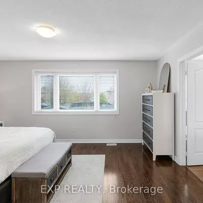 14, Eldridge, Bradford, Bradford West Gwillimbury
