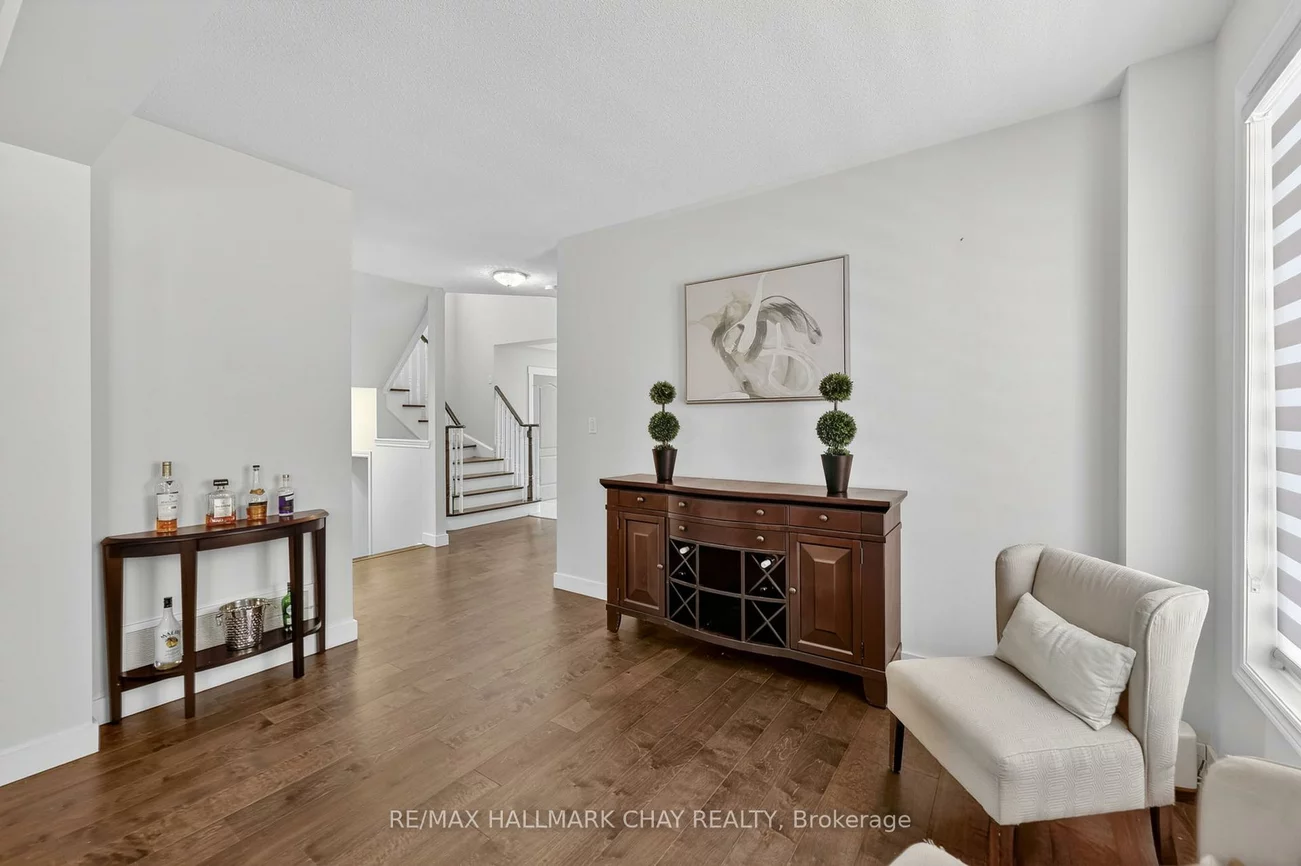 18, Corwin, Bradford, Bradford West Gwillimbury