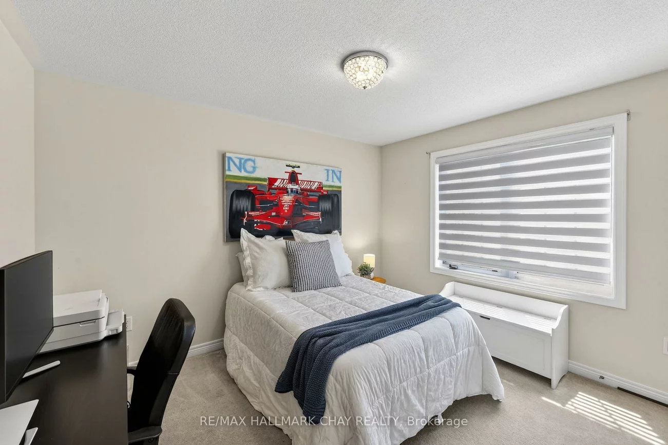 18, Corwin, Bradford, Bradford West Gwillimbury