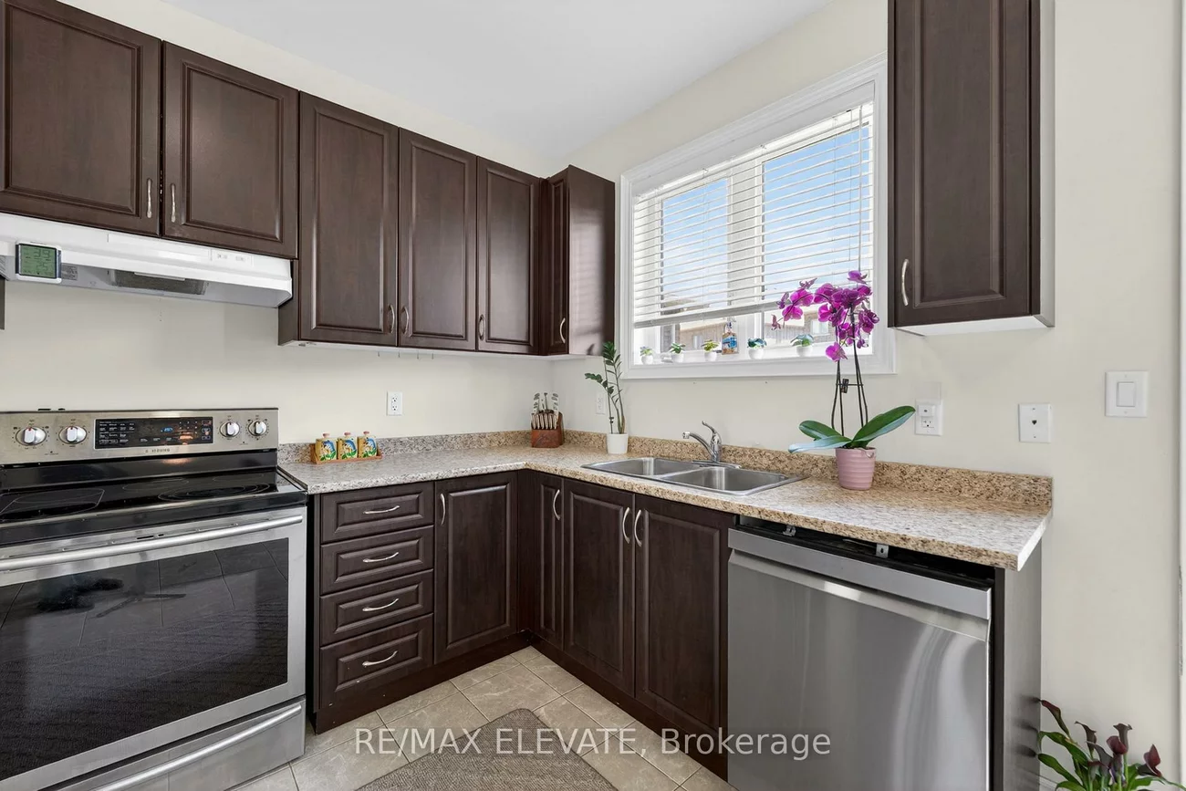110, McDonnell, Bradford, Bradford West Gwillimbury