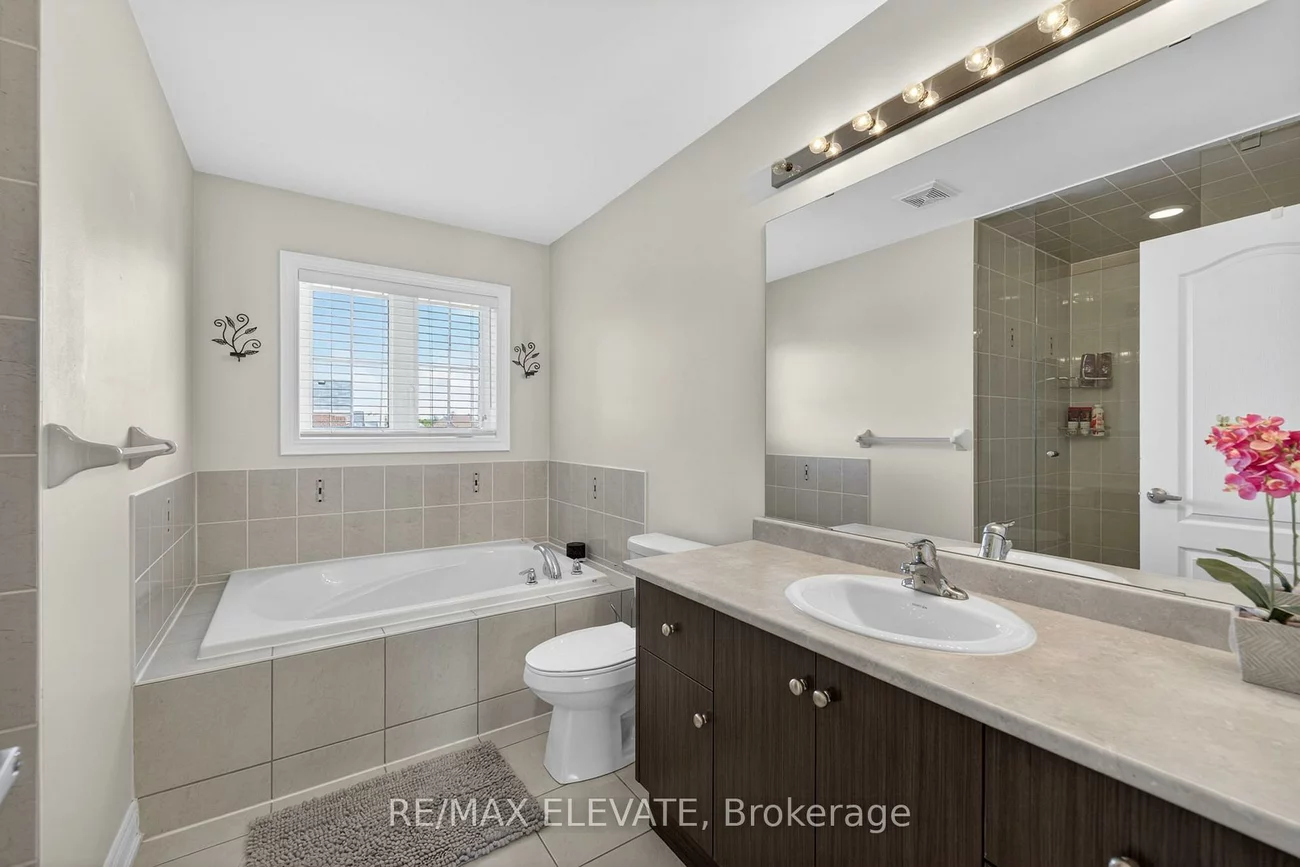 110, McDonnell, Bradford, Bradford West Gwillimbury