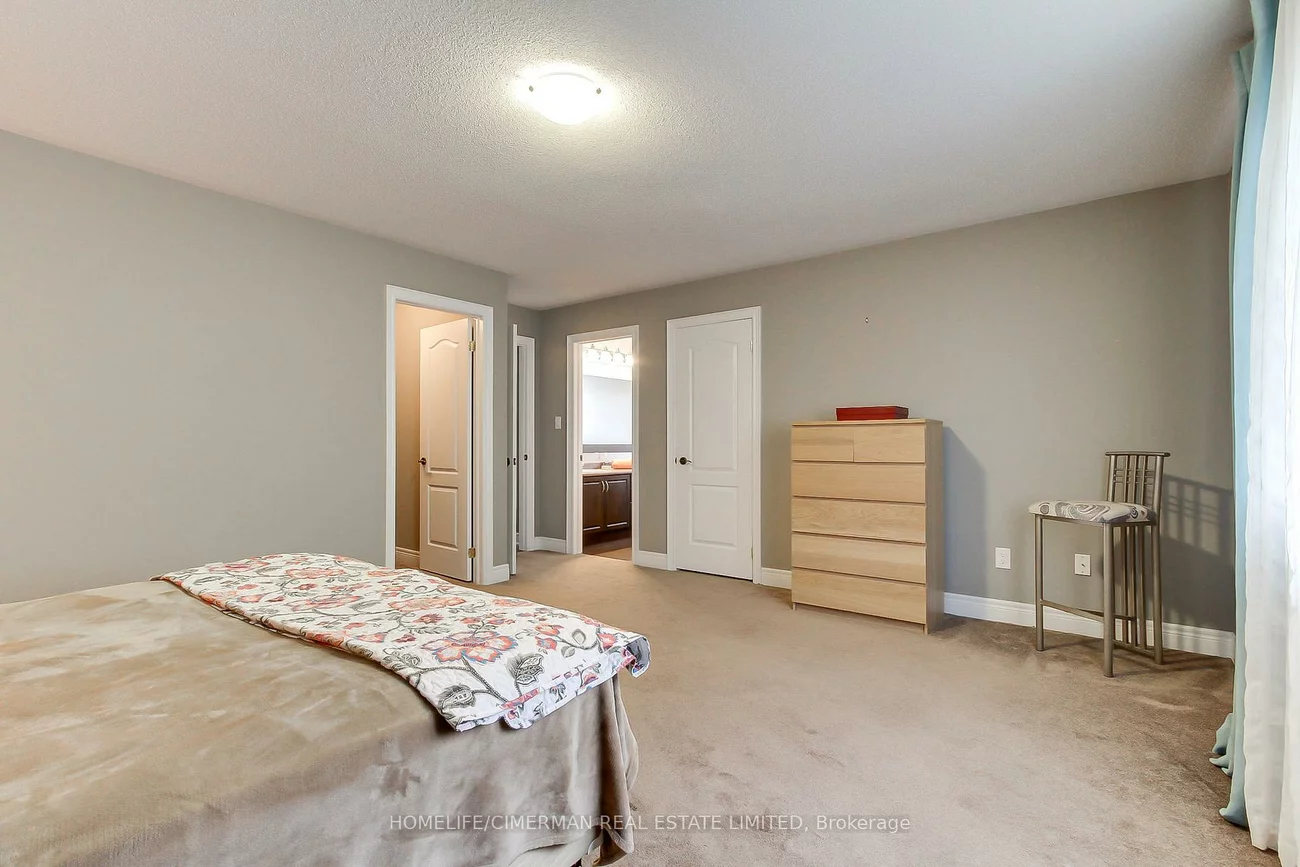88, Chelsea, Bradford, Bradford West Gwillimbury