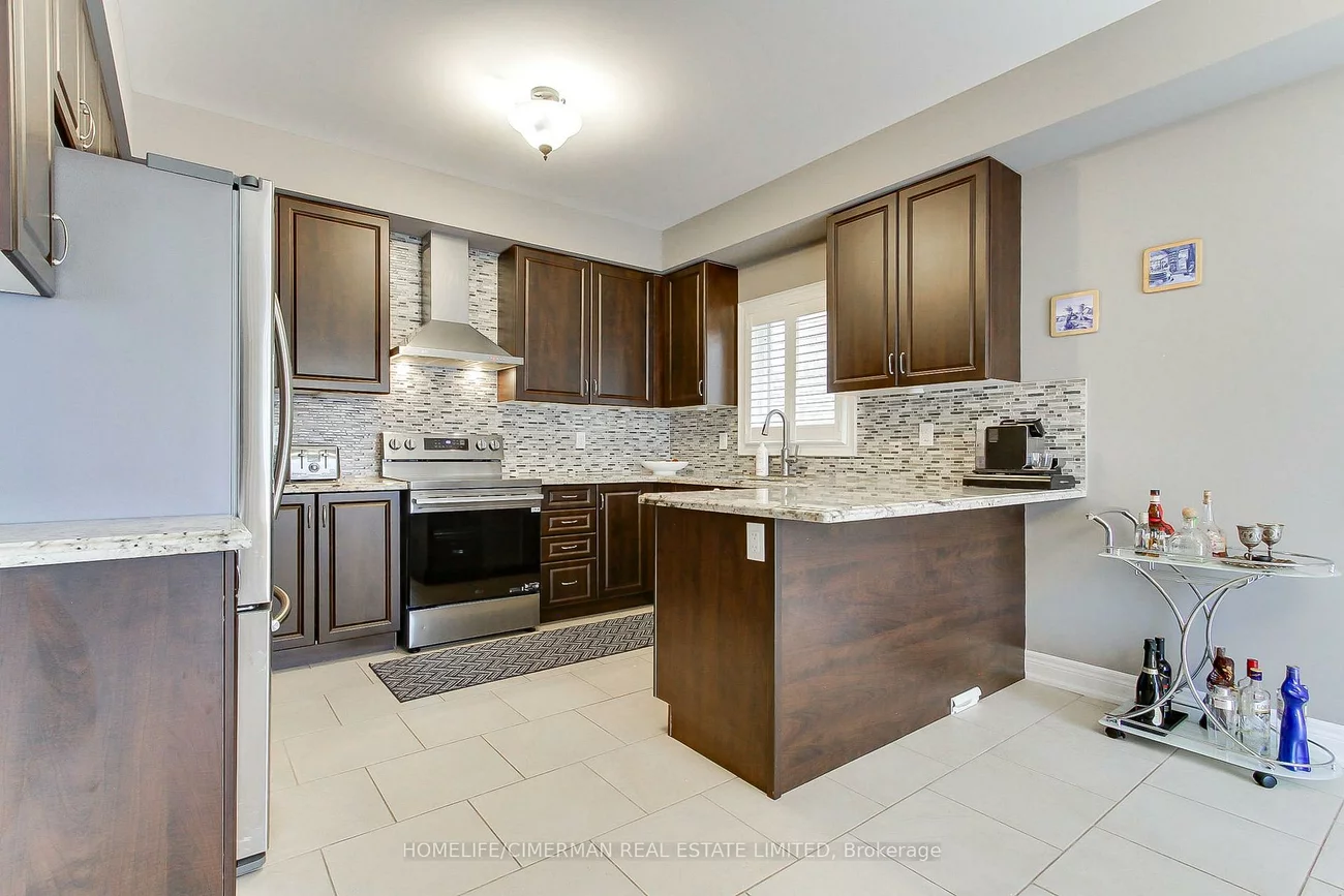 88, Chelsea, Bradford, Bradford West Gwillimbury