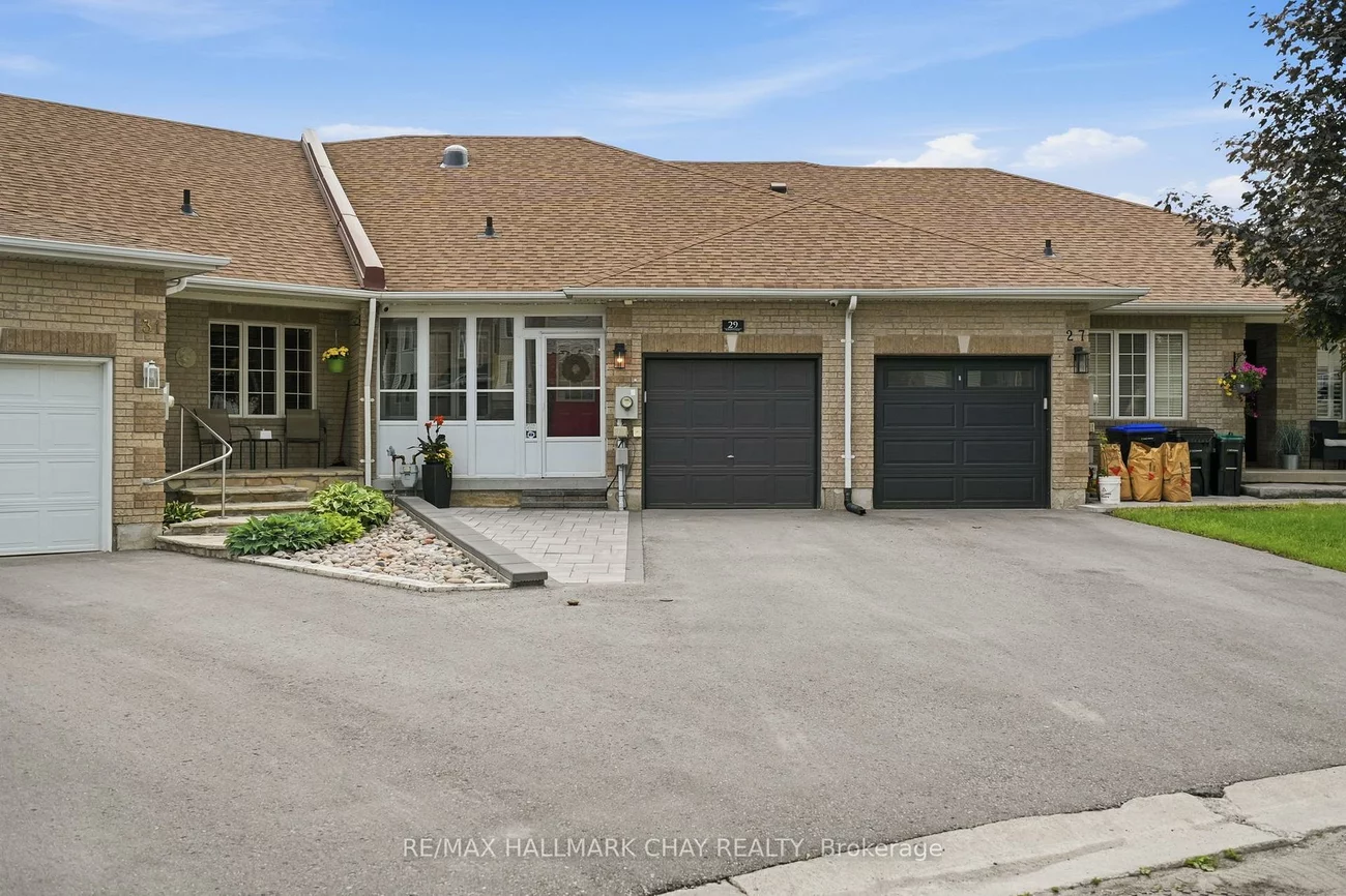 29, Natale, Bradford, Bradford West Gwillimbury
