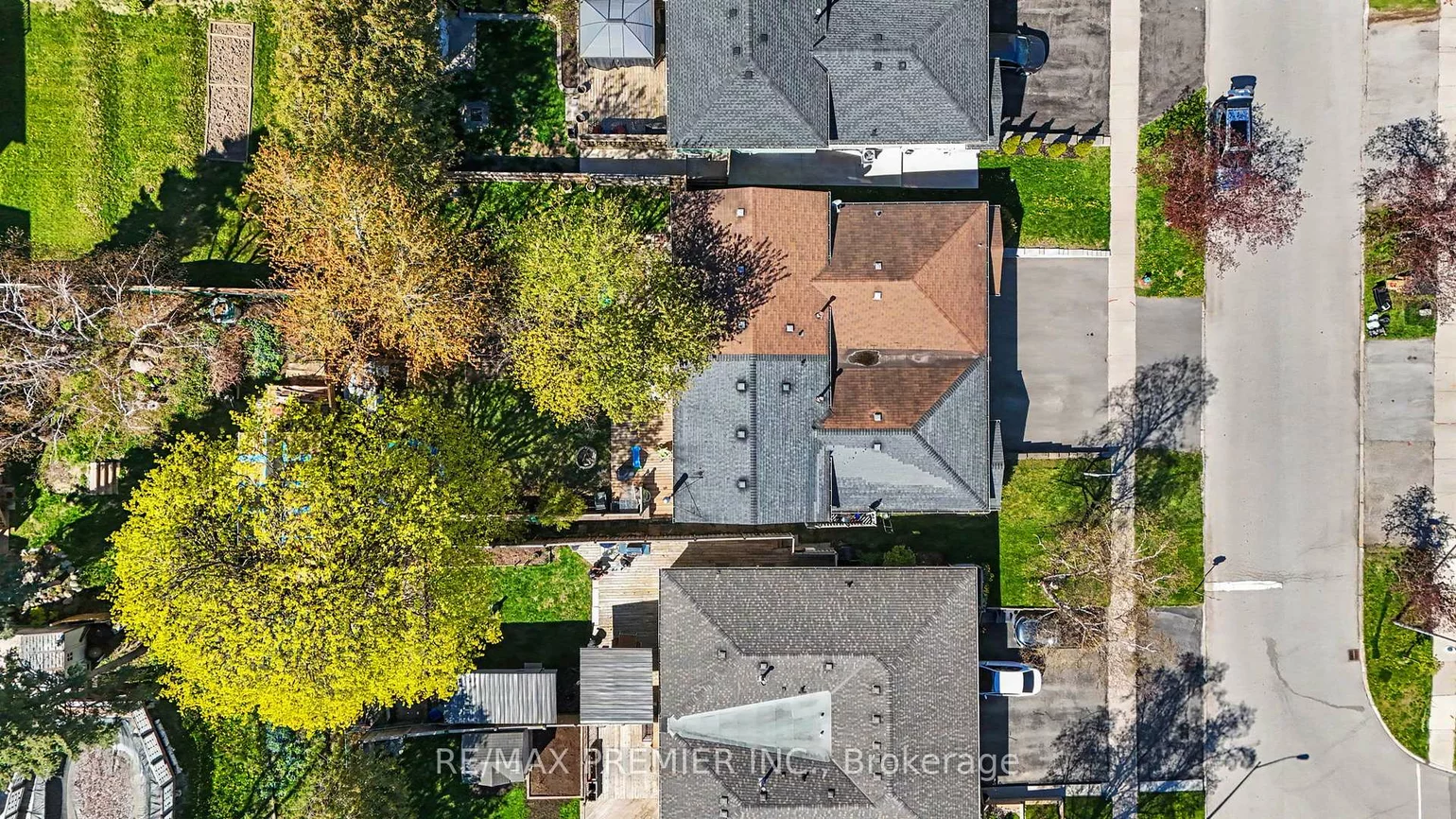 249, Britannia, Bradford, Bradford West Gwillimbury