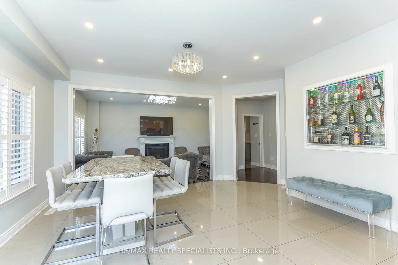 8, W. Dykie, Bradford, Bradford West Gwillimbury