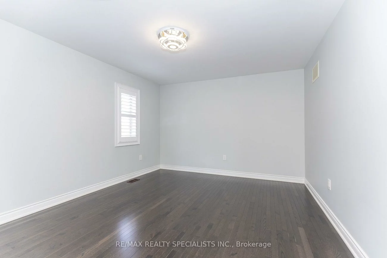 8, W. Dykie, Bradford, Bradford West Gwillimbury