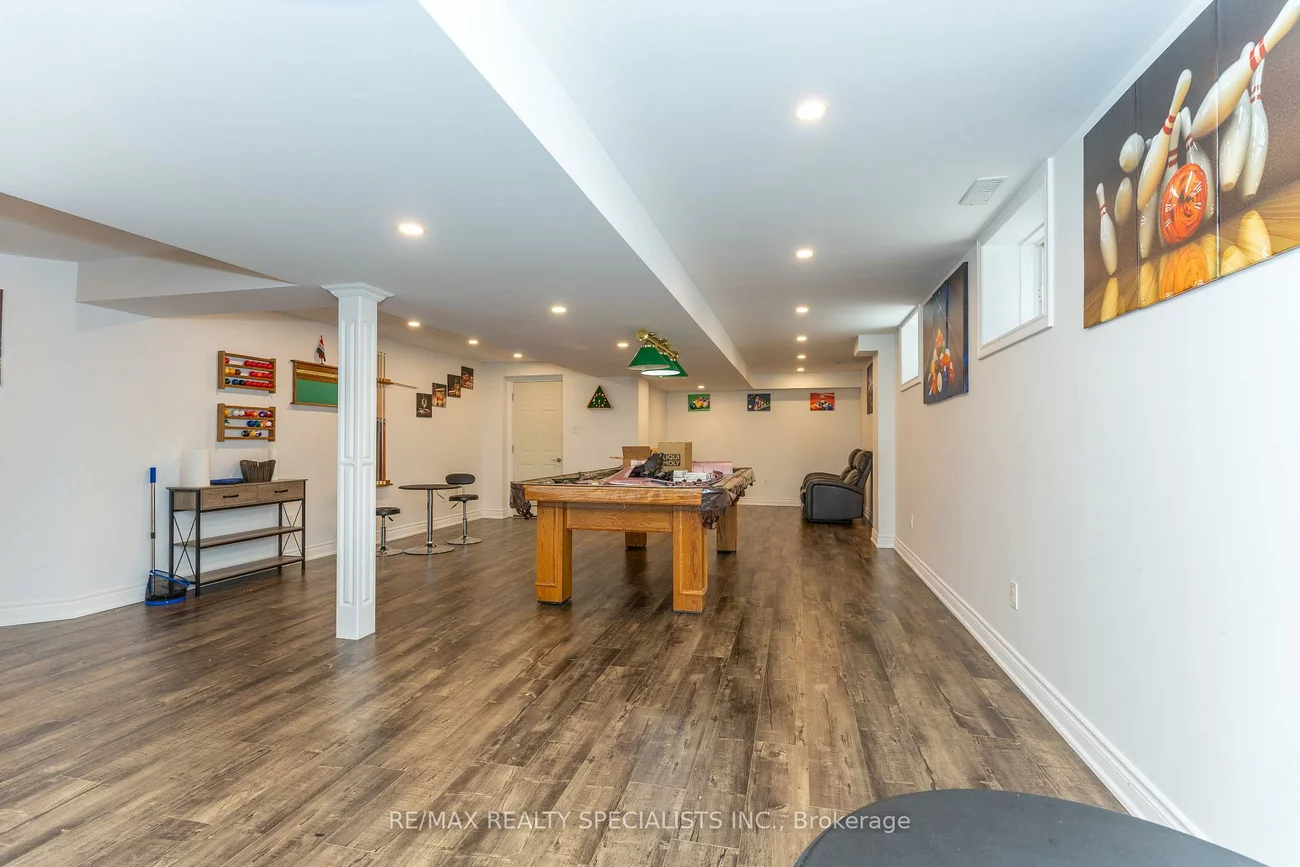 8, W. Dykie, Bradford, Bradford West Gwillimbury
