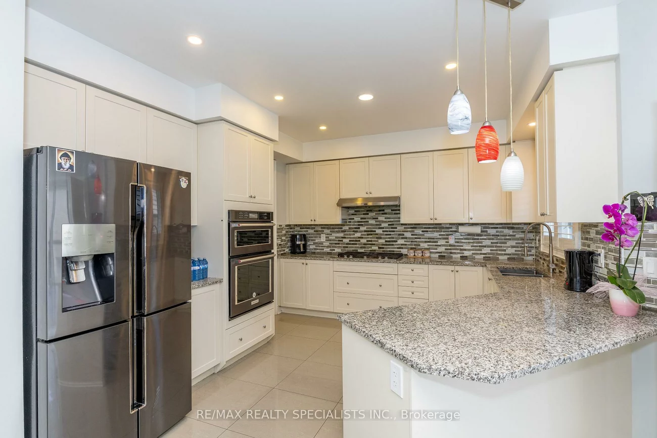 8, W. Dykie, Bradford, Bradford West Gwillimbury