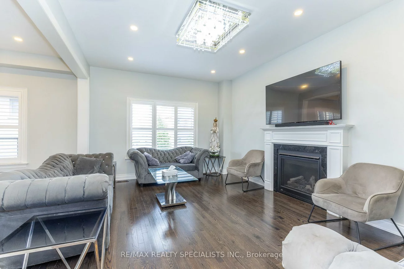 8, W. Dykie, Bradford, Bradford West Gwillimbury