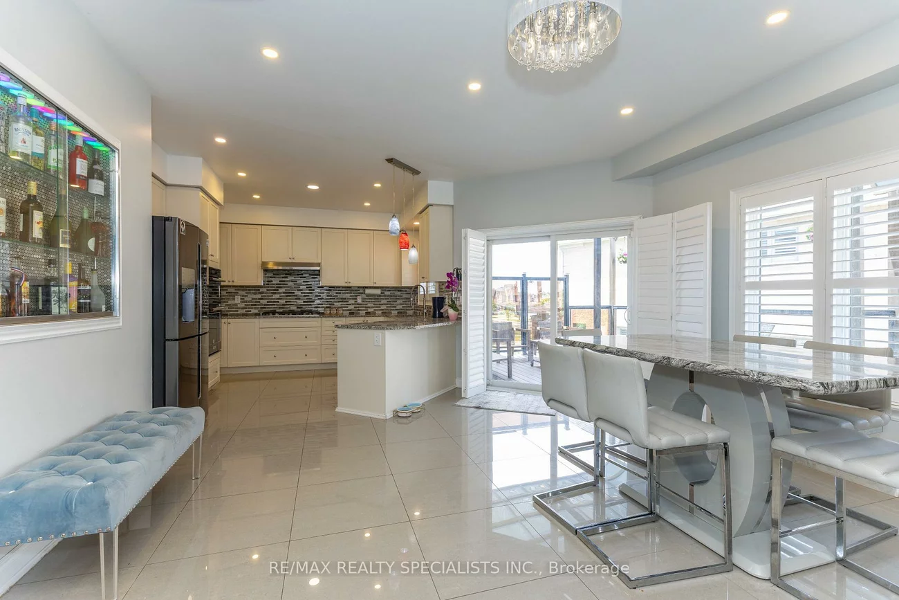 8, W. Dykie, Bradford, Bradford West Gwillimbury
