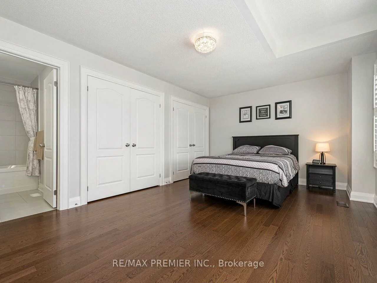 24, Wandering Glider, Bradford, Bradford West Gwillimbury