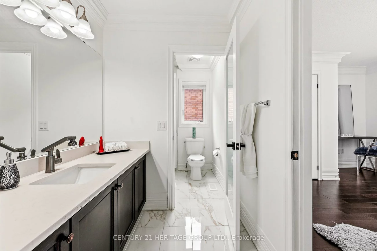 27, Leith, Bradford, Bradford West Gwillimbury