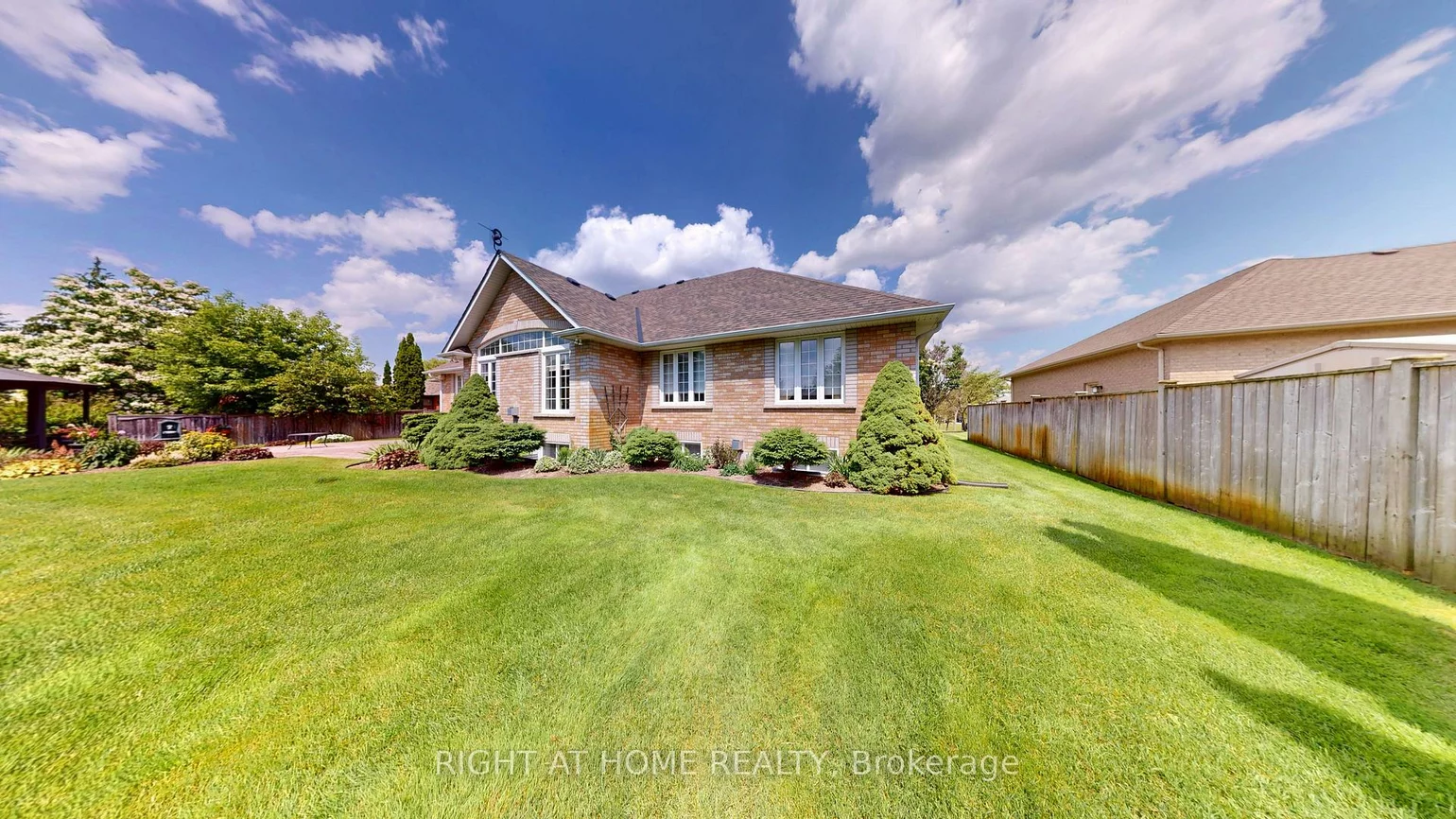 35, Golfview, Bradford, Bradford West Gwillimbury