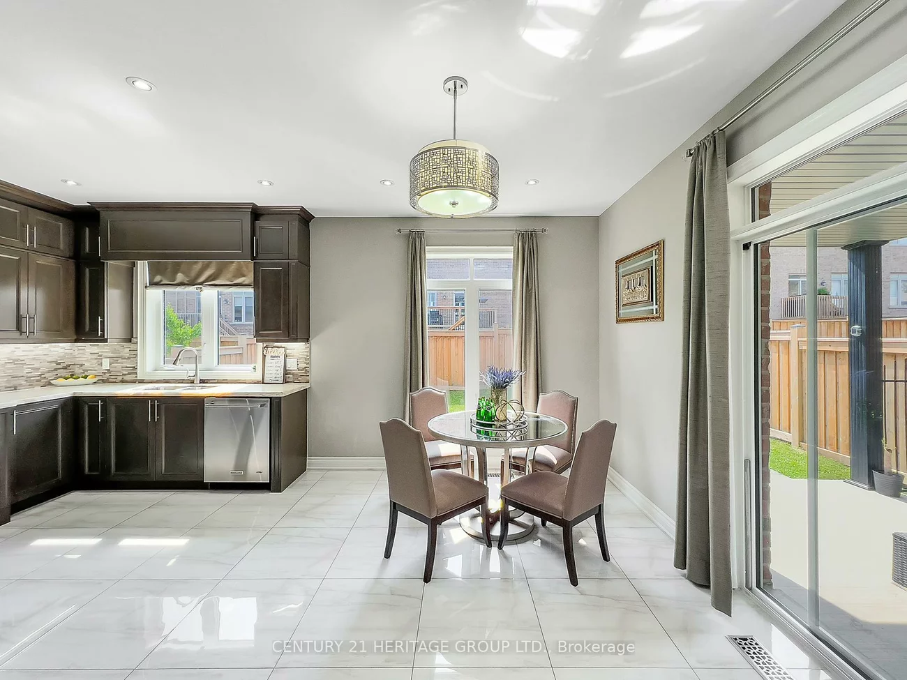 20, Barrow, Bradford, Bradford West Gwillimbury