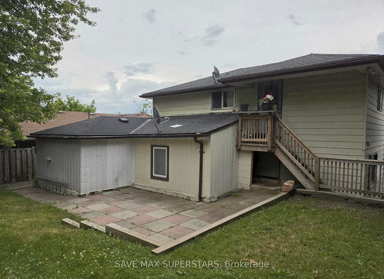 93, John, Bradford, Bradford West Gwillimbury