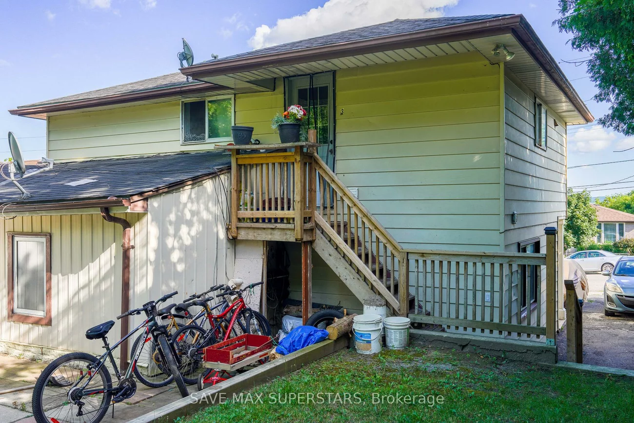 93, John, Bradford, Bradford West Gwillimbury