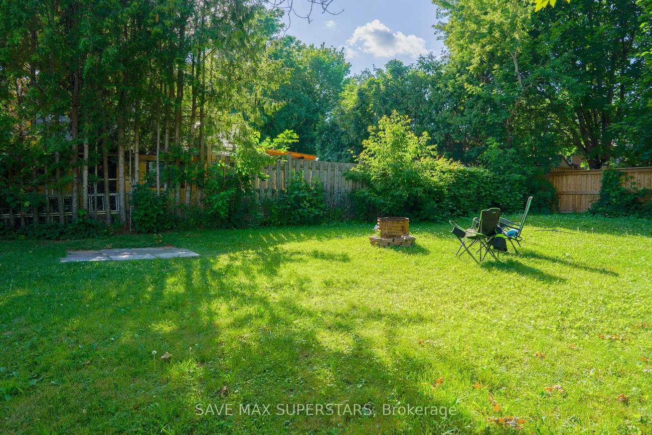 93, John, Bradford, Bradford West Gwillimbury