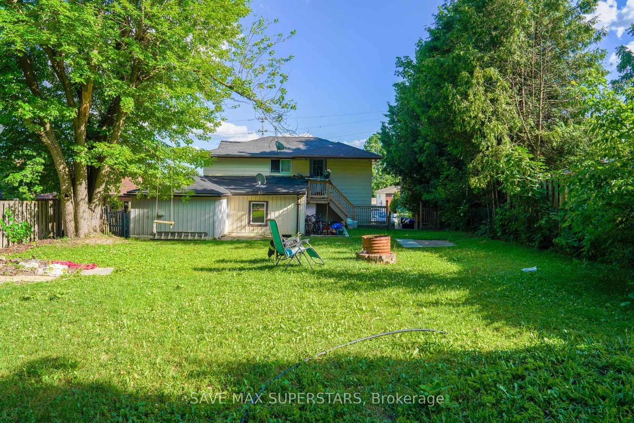 93, John, Bradford, Bradford West Gwillimbury