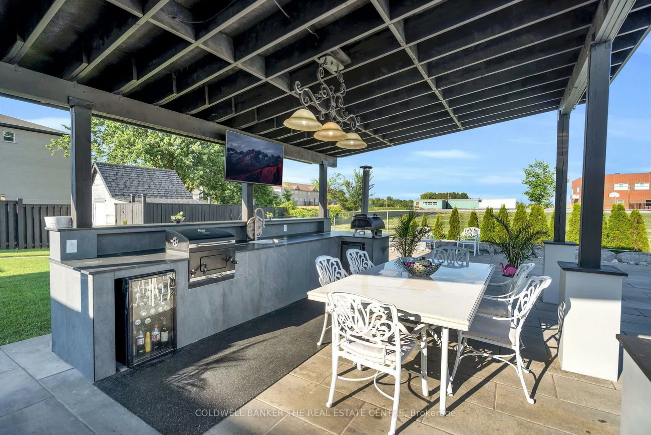 683, Simcoe, Bradford, Bradford West Gwillimbury