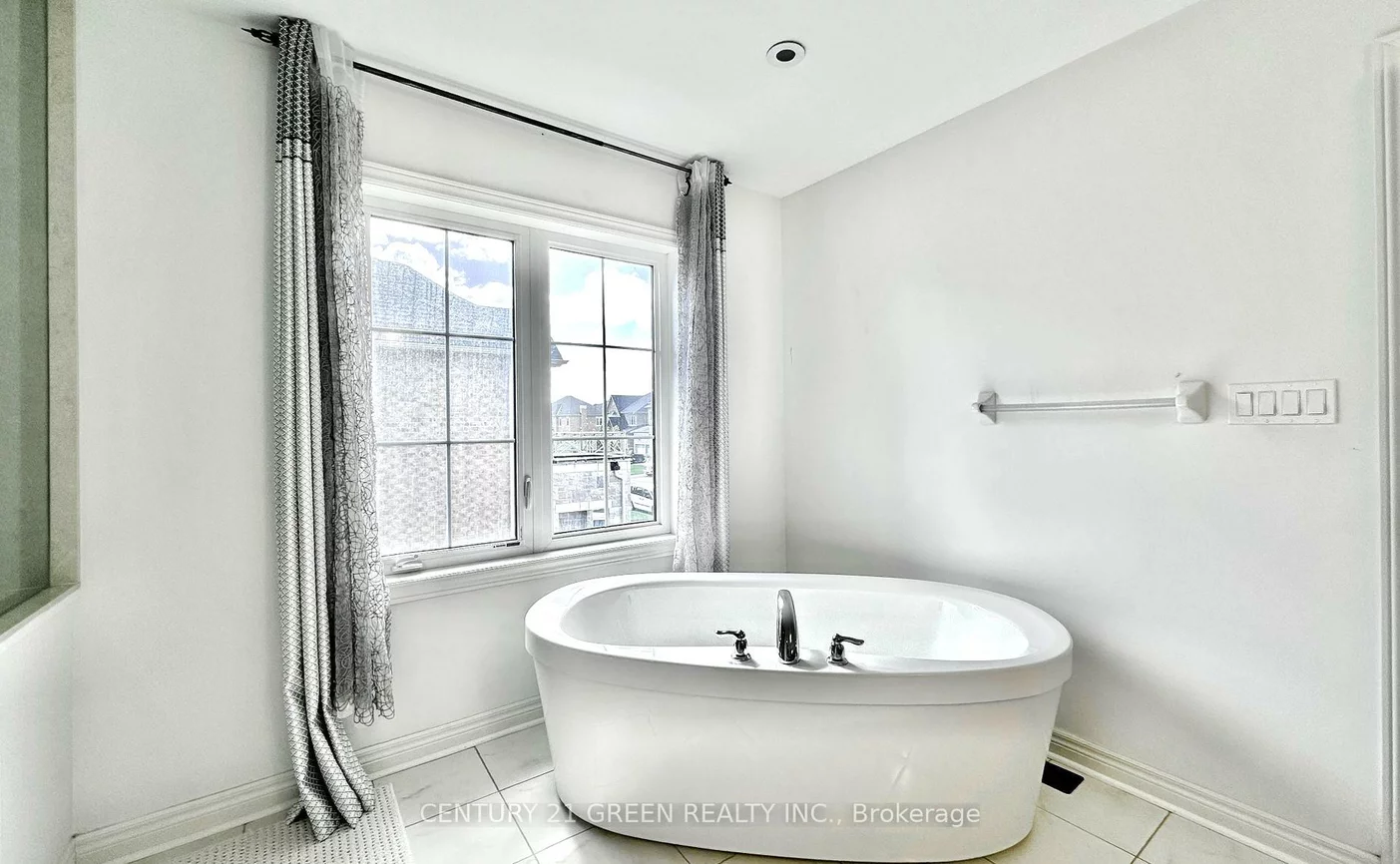 21, Tupling, Bradford, Bradford West Gwillimbury