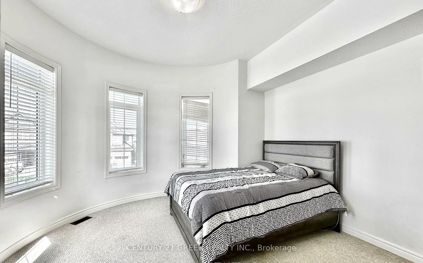 21, Tupling, Bradford, Bradford West Gwillimbury