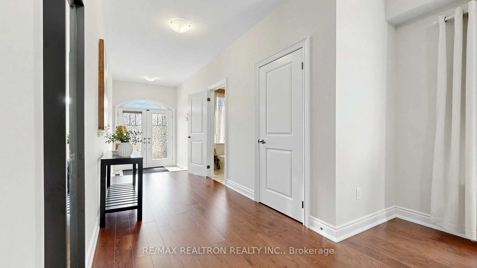 150, Heritage, Bradford, Bradford West Gwillimbury