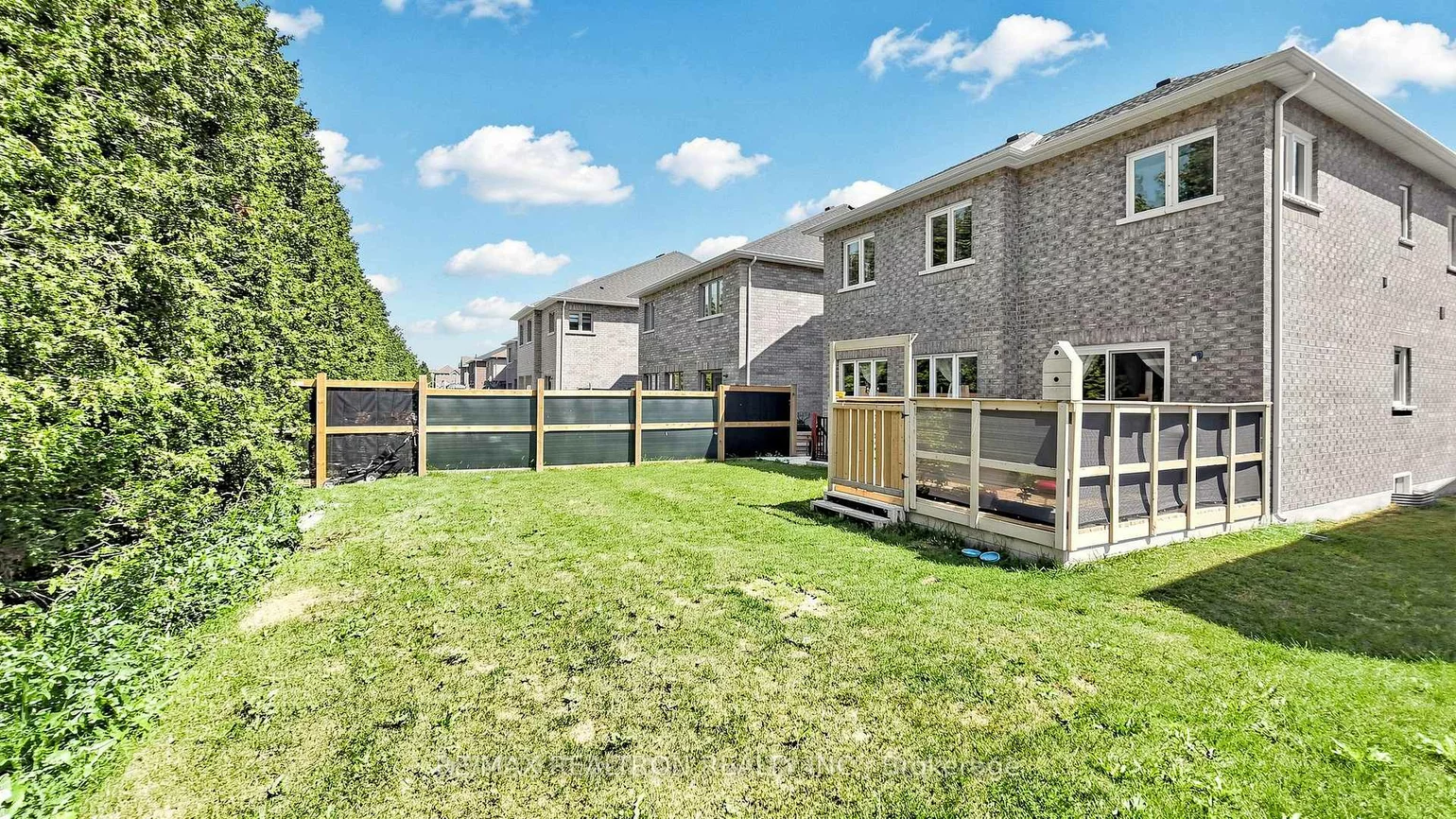 150, Heritage, Bradford, Bradford West Gwillimbury