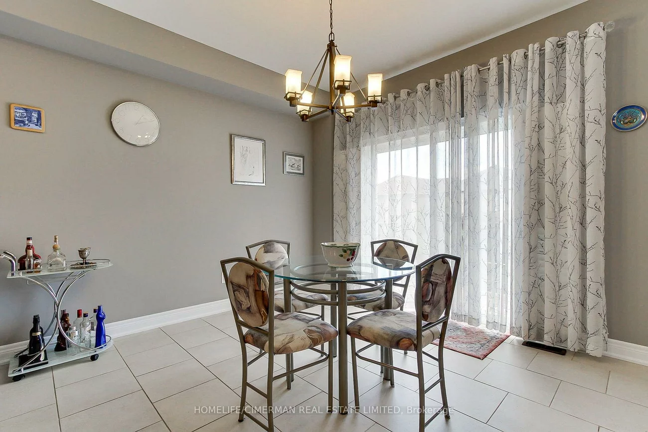 88, Chelsea, Bradford, Bradford West Gwillimbury
