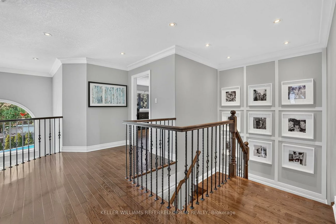 26, Christina, Bradford, Bradford West Gwillimbury