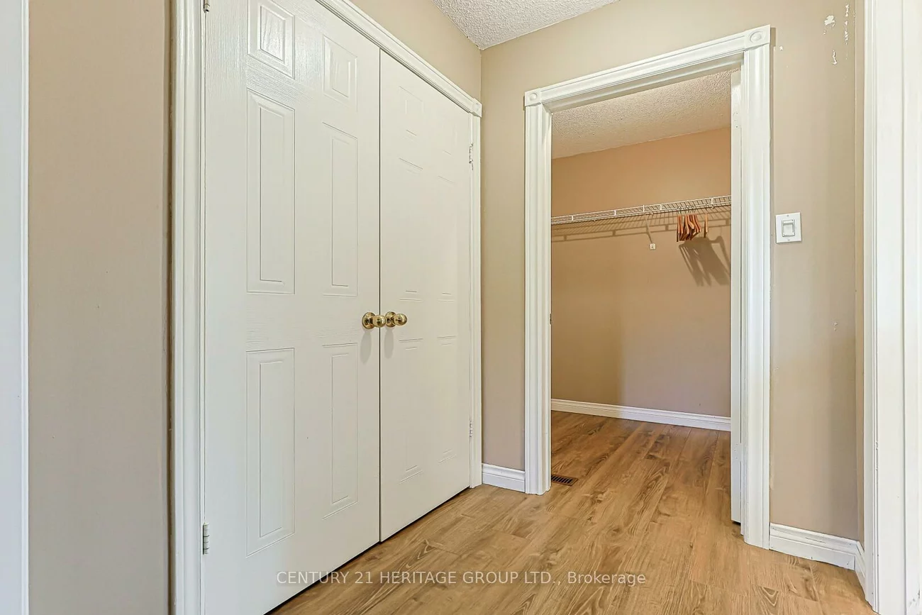 12, Gres, Bradford, Bradford West Gwillimbury