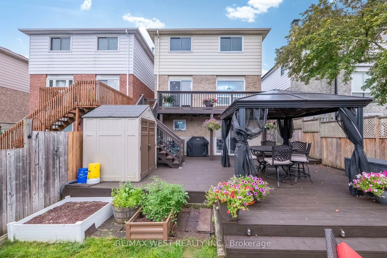 466, Britannia, Bradford, Bradford West Gwillimbury
