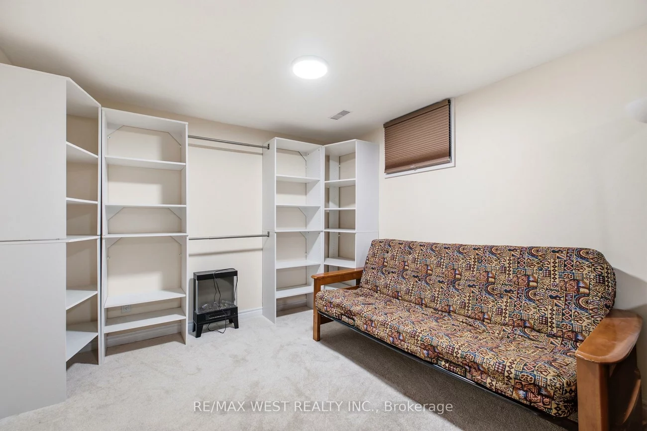 466, Britannia, Bradford, Bradford West Gwillimbury