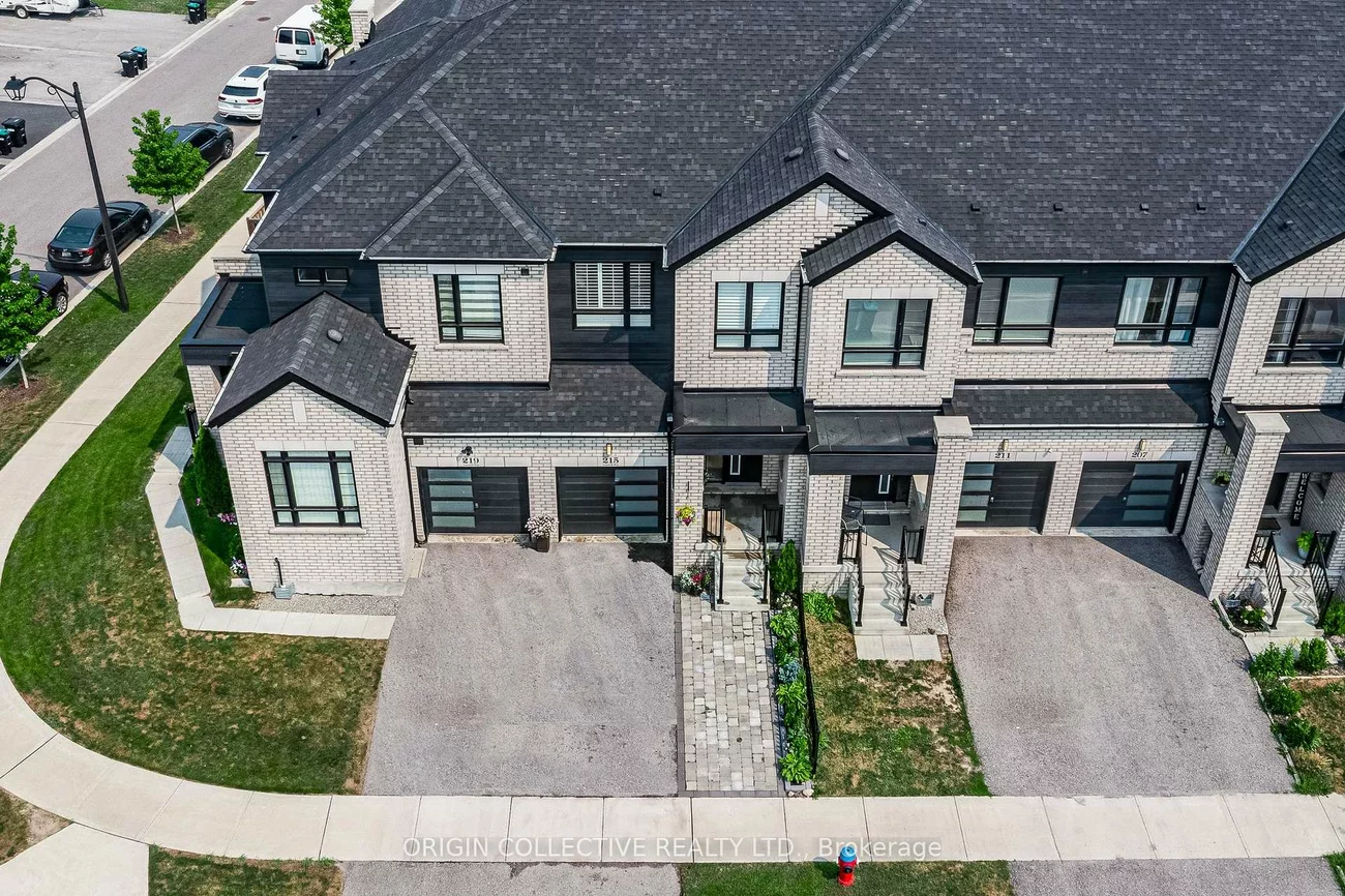 215, Landolfi, Bradford, Bradford West Gwillimbury