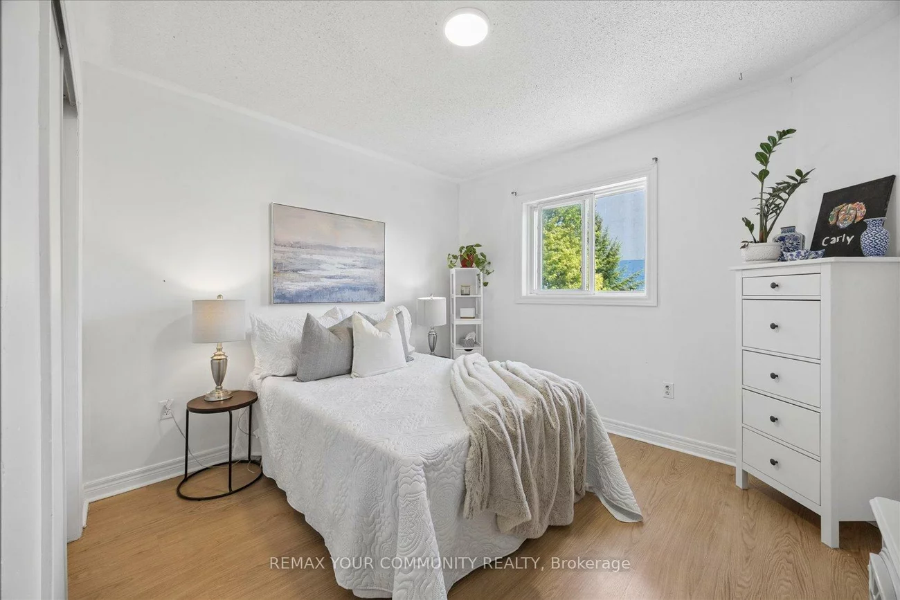 23, Breeze, Bradford, Bradford West Gwillimbury