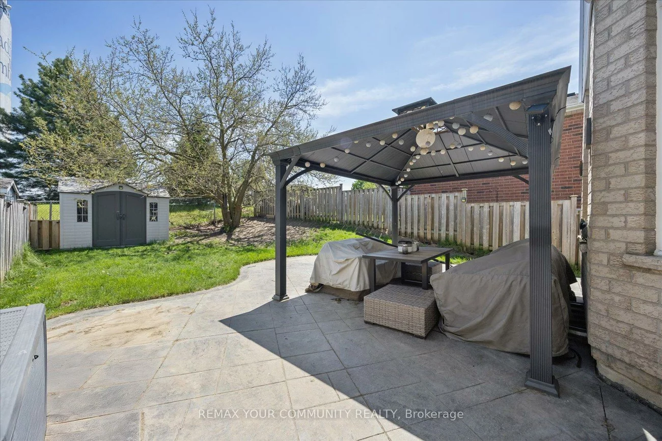23, Breeze, Bradford, Bradford West Gwillimbury