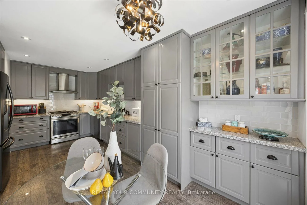 23, Breeze, Bradford, Bradford West Gwillimbury
