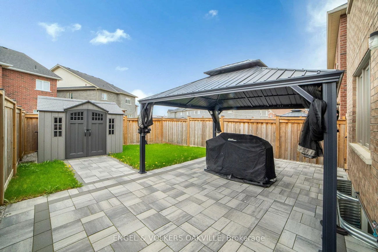 183, Sutherland, Bradford, Bradford West Gwillimbury