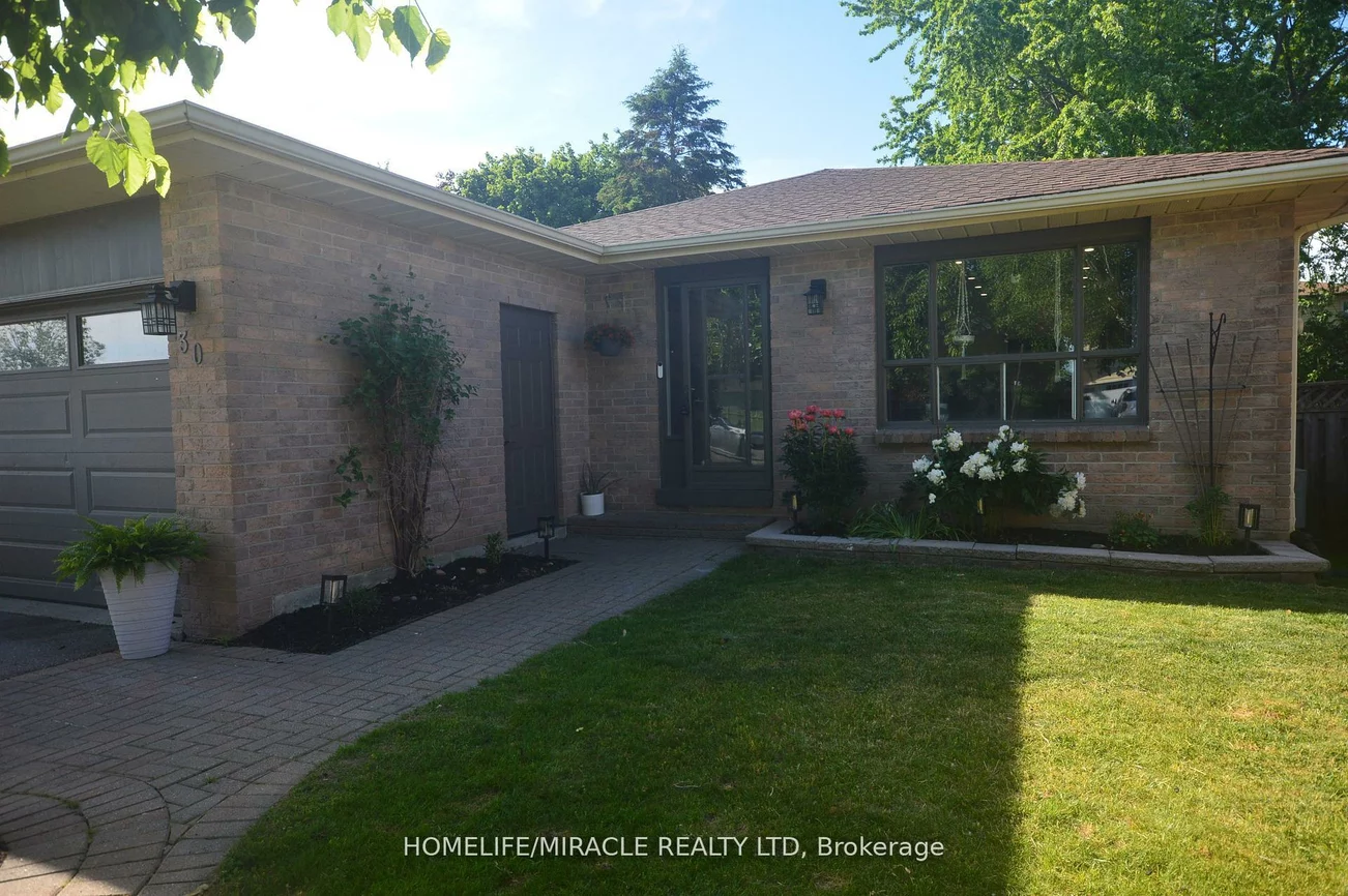 30, Northgate, Bradford, Bradford West Gwillimbury