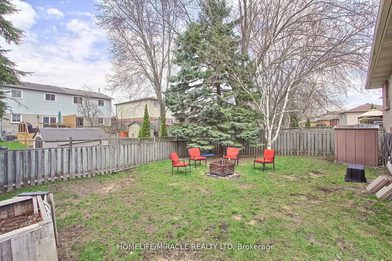 30, Northgate, Bradford, Bradford West Gwillimbury