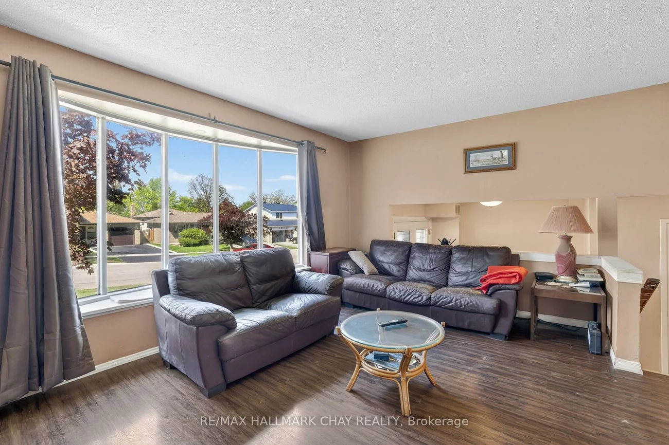 28, Britannia, Bradford, Bradford West Gwillimbury