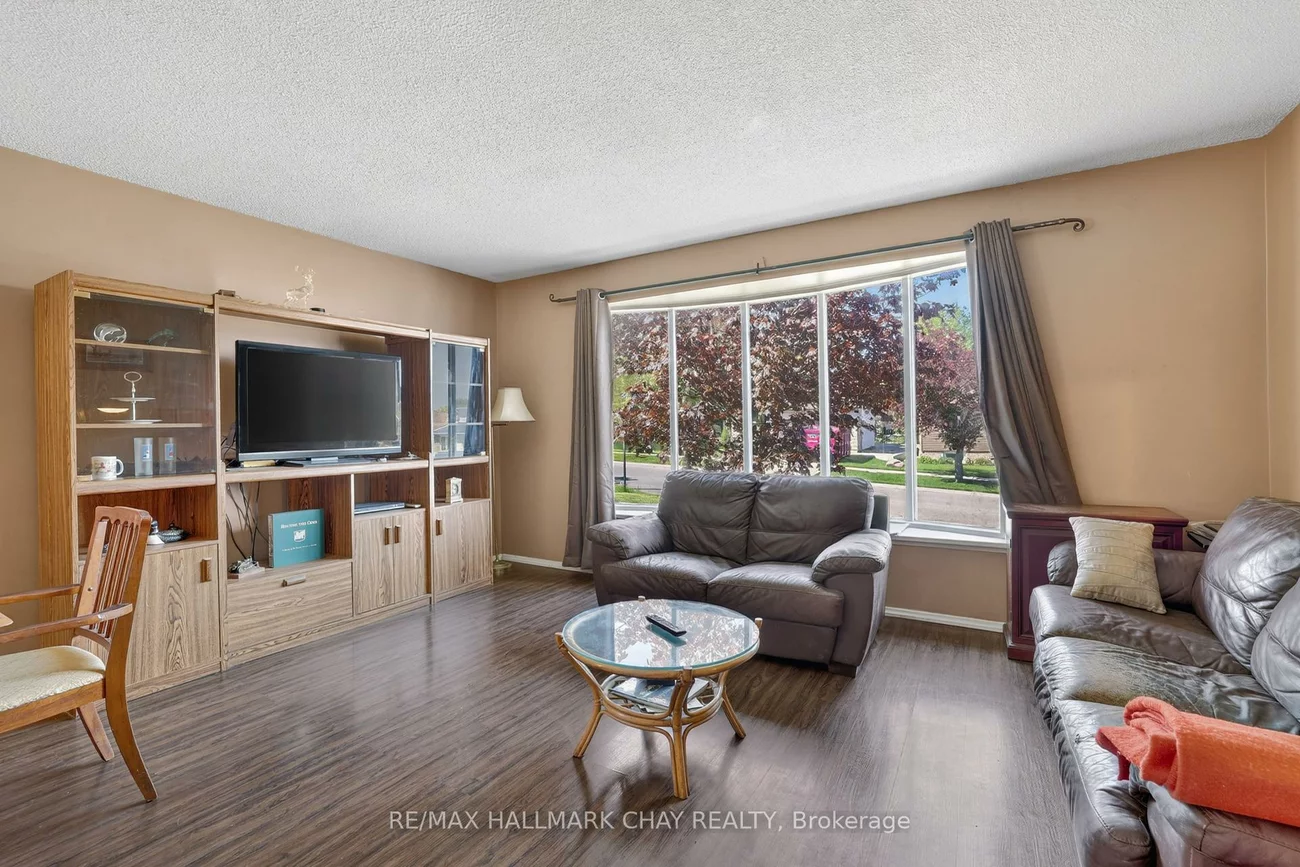 28, Britannia, Bradford, Bradford West Gwillimbury