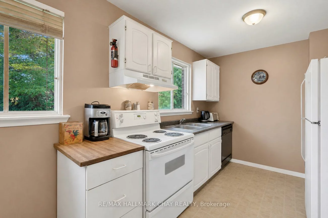 28, Britannia, Bradford, Bradford West Gwillimbury