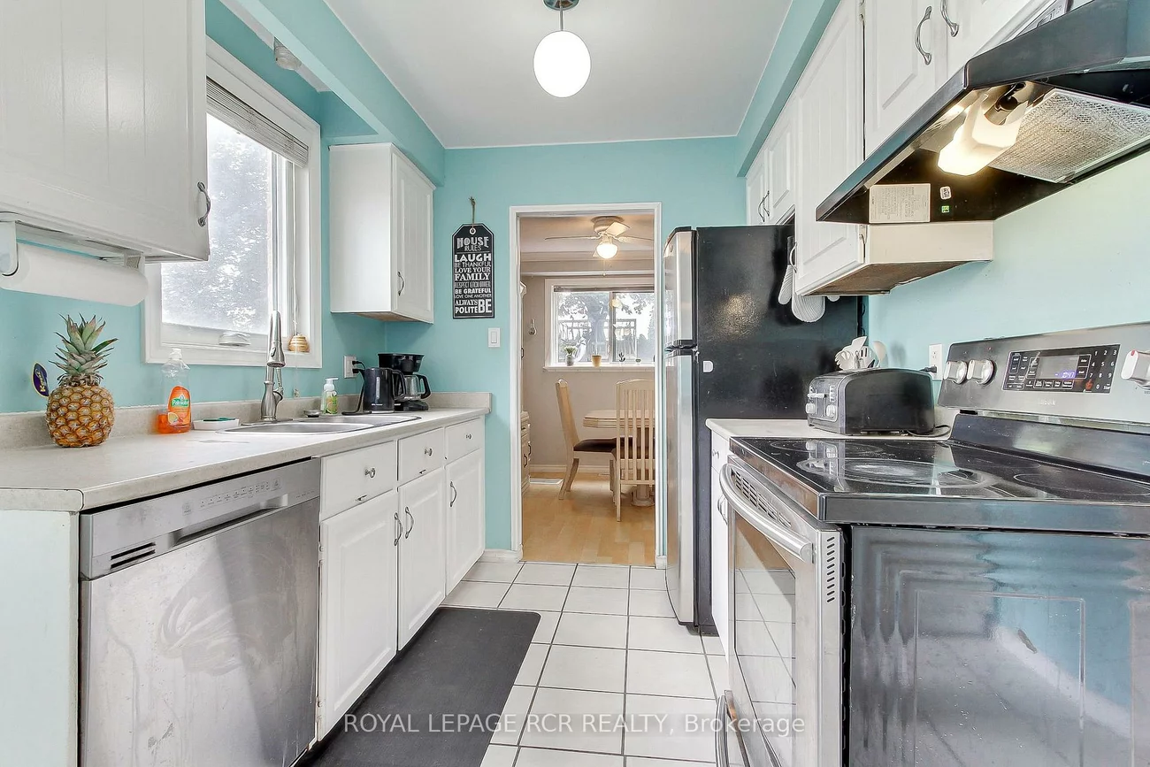 228, Collings, Bradford, Bradford West Gwillimbury