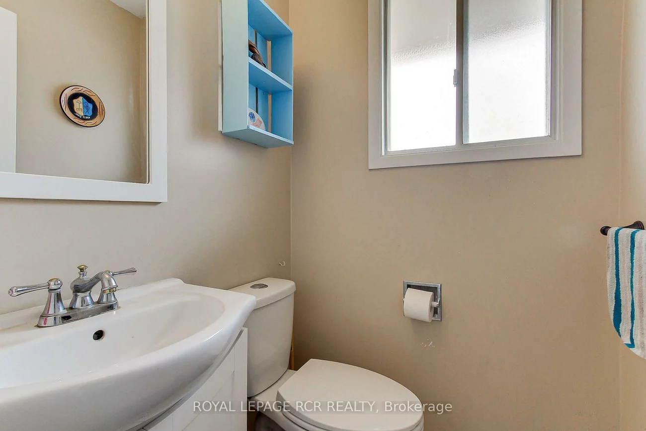 228, Collings, Bradford, Bradford West Gwillimbury