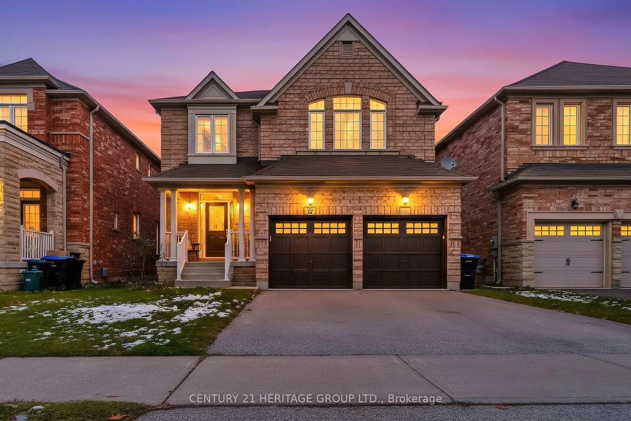32, Amberwing, Bradford, Bradford West Gwillimbury